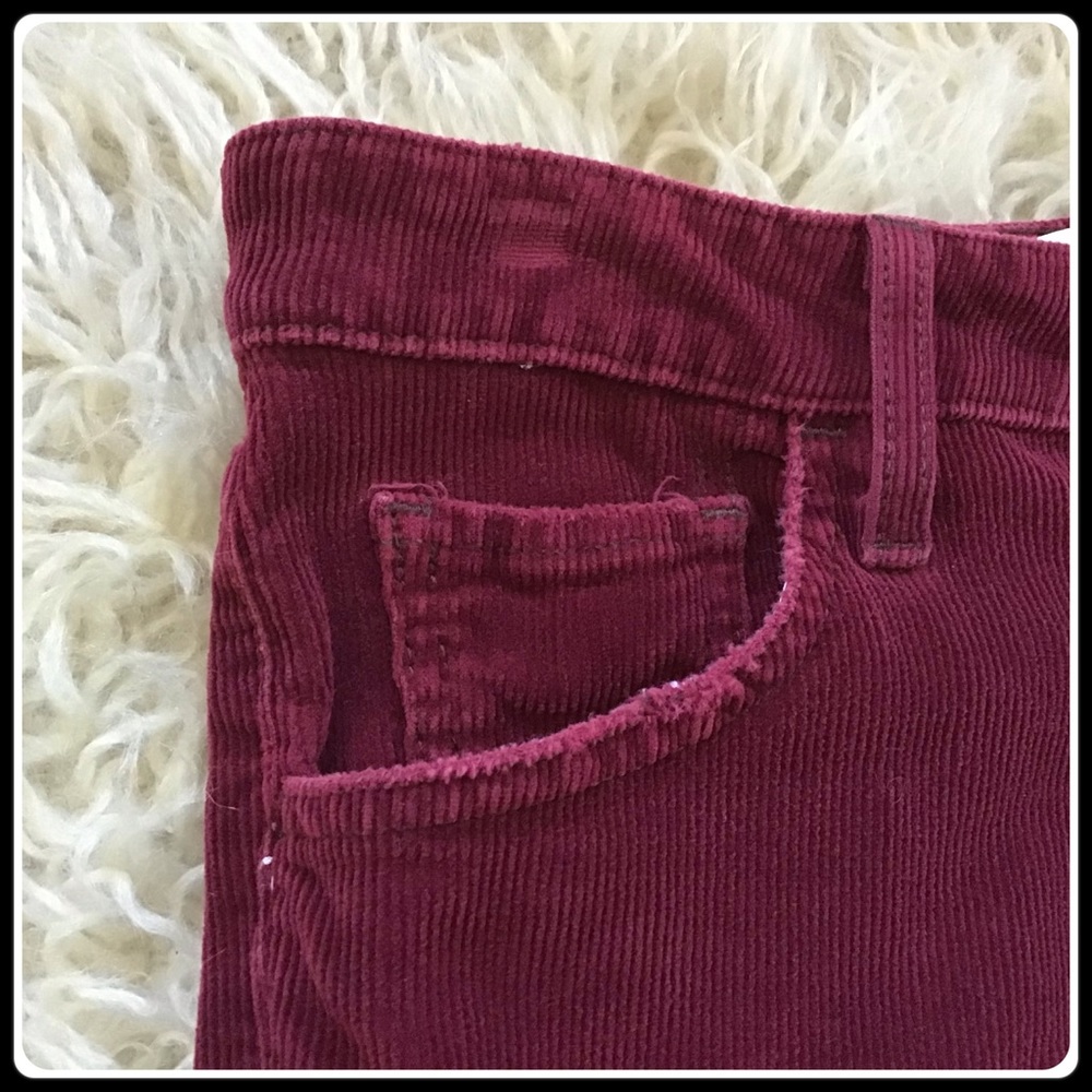 Levi’s burgundy corduroys - Picture 7 of 7